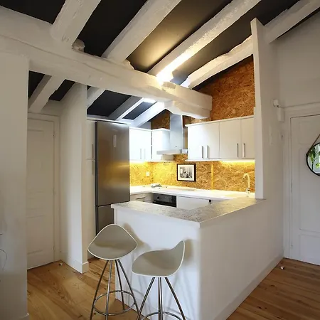 Apartment Ladronenea By Smiling