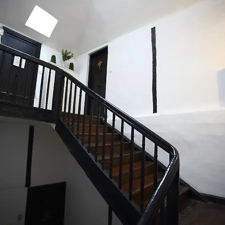 Ladronenea By Smiling Apartment