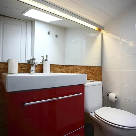 Apartment Ladronenea By Smiling *